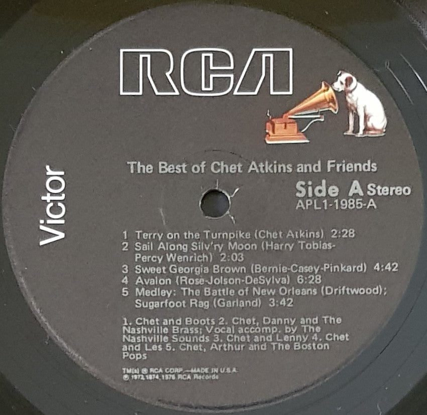 Chet Atkins - The Finest Collection of Chet Atkins and His Friends