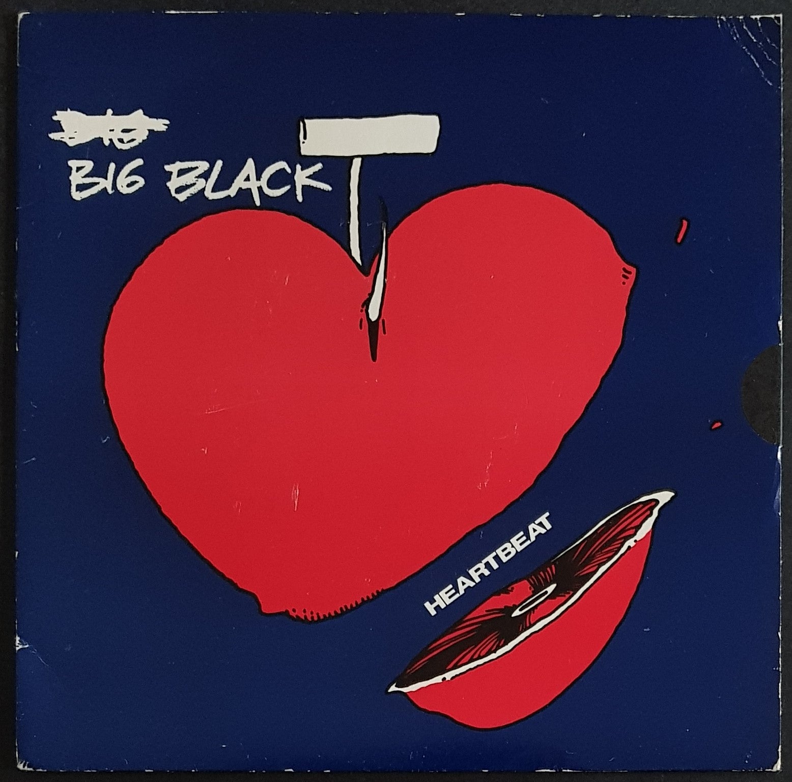 Large Black Heartbeat - A Classic with Character